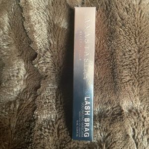 ABH lash brag volumizing mascara